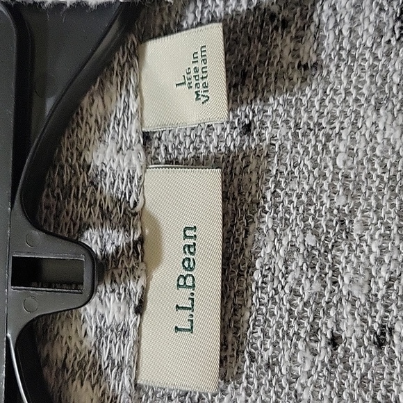 LL Bean gray marled sweater. - Picture 3 of 3